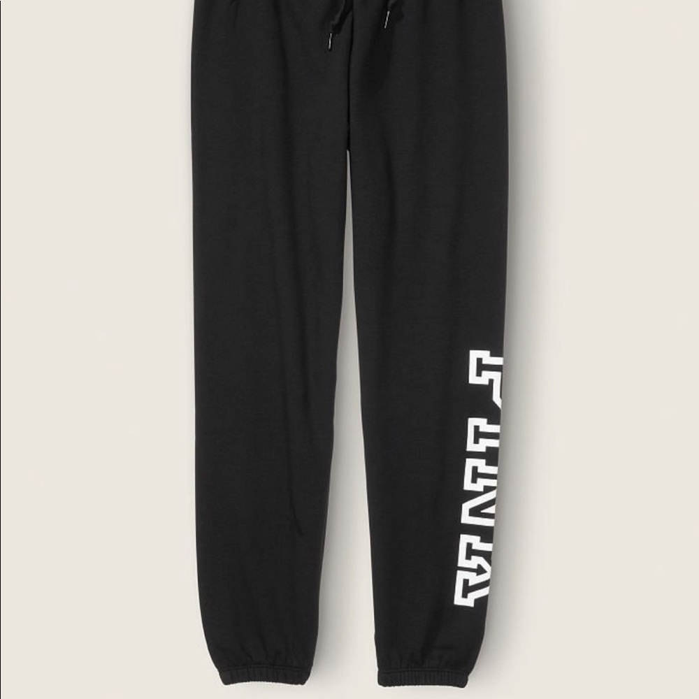 Victoria’s Secret everyday lounge pants in black with white logo, never worn
